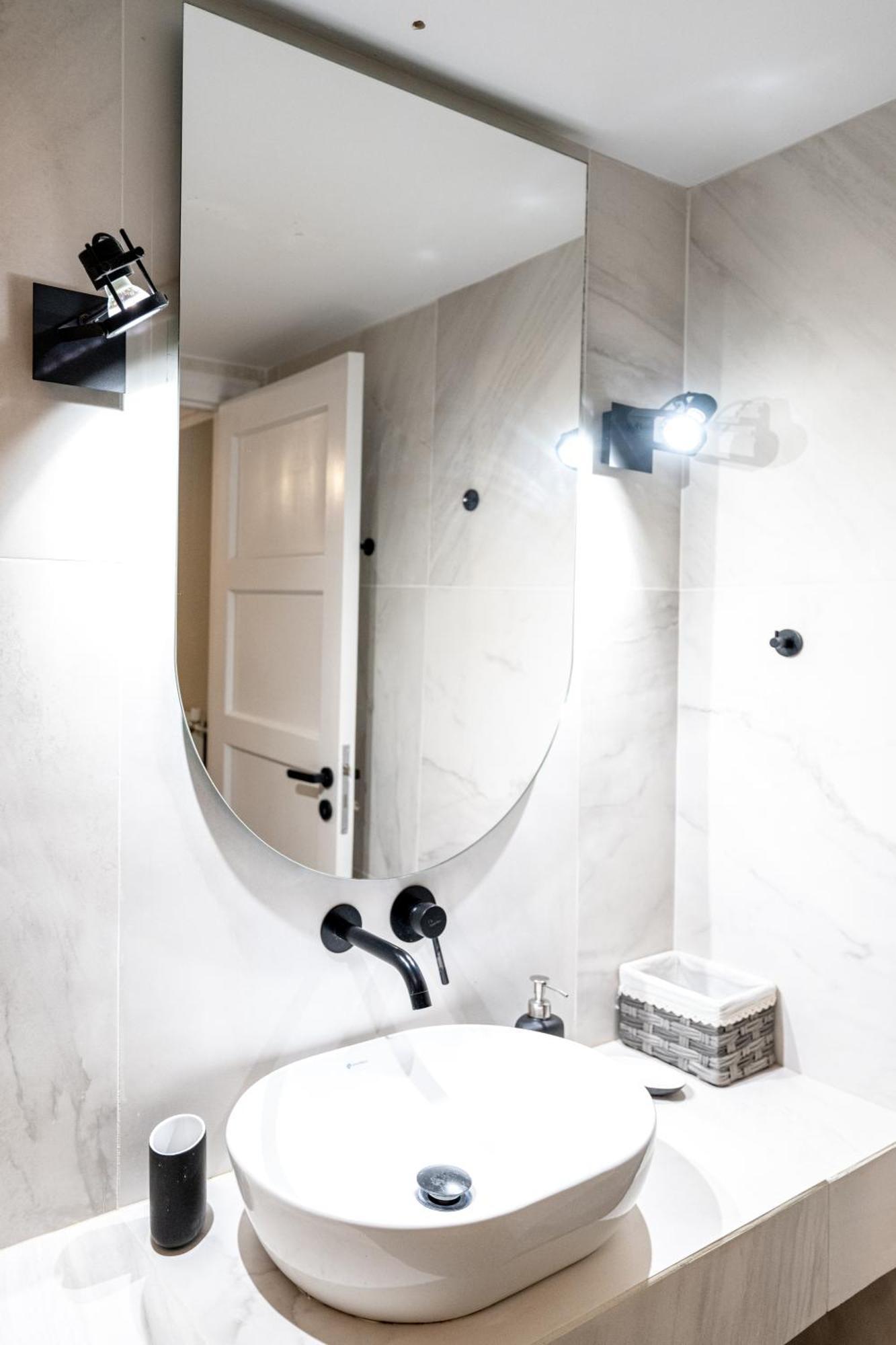 Entire Apartment - Heart Of Atene Esterno foto